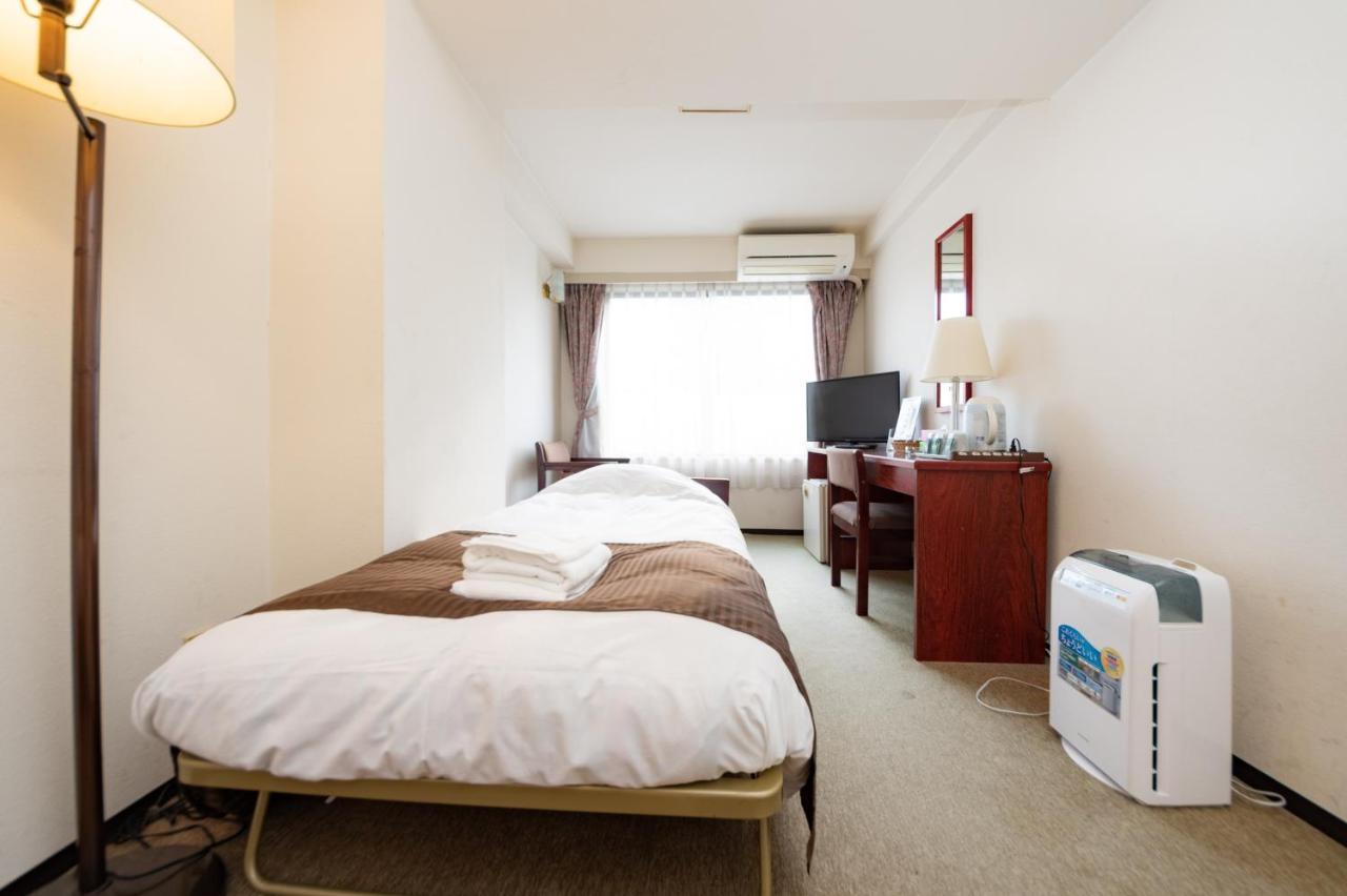 Sky Heart Hotel Koiwa Tōkyō Extérieur photo